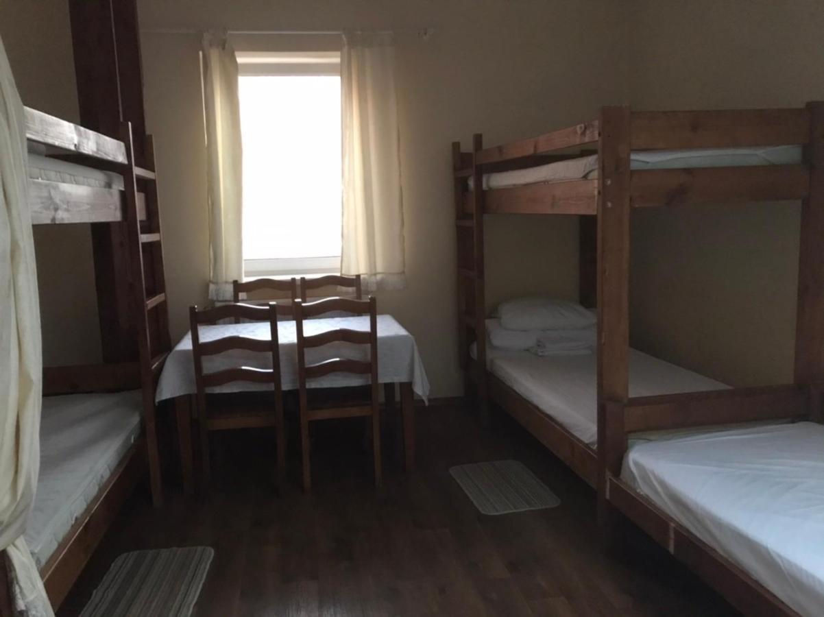Кімнати В Центрі Hotell Uzjhorod Exteriör bild
